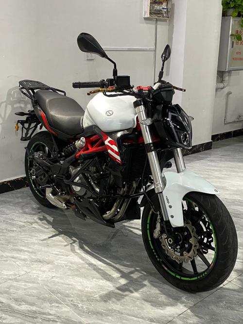 贝纳利黄龙300/贝纳利黄龙300极速多少