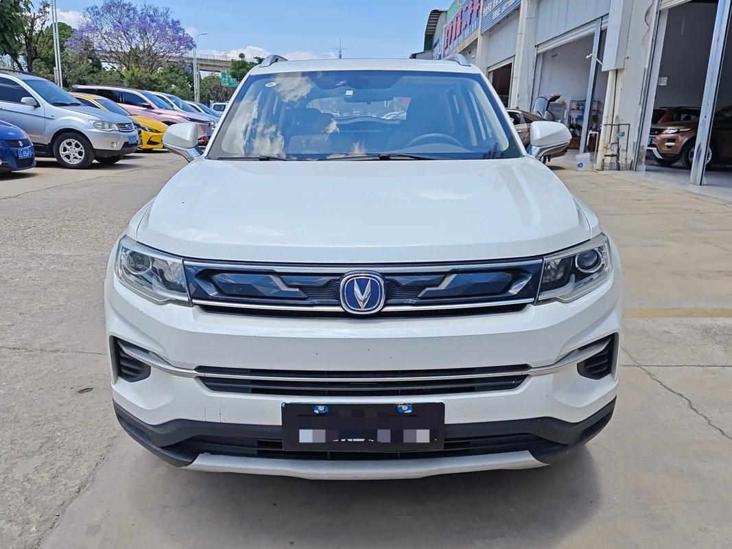 【长安cs35plus自动挡多少钱,长安cs35plus新款自动挡多少钱】