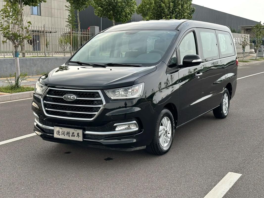 江淮汽车m4图片及价格(江淮m42019款价格和图片)