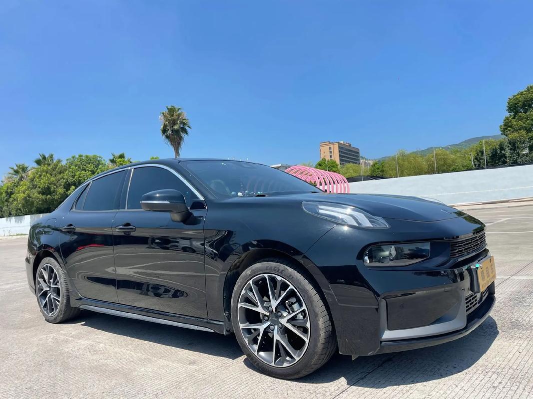 领克03价格报价及图片参数／领克03价格报价及图片 外观