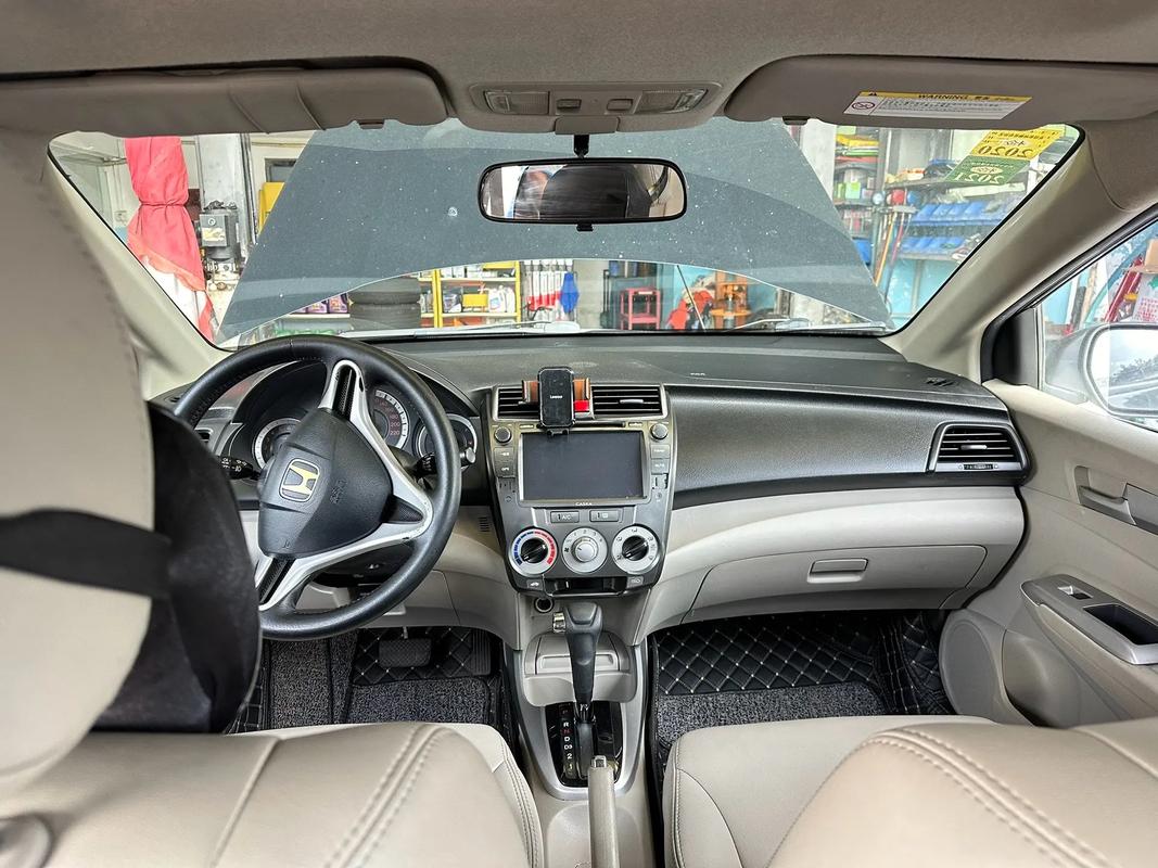 本田锋范老款2009 本田锋范老款时间怎么调