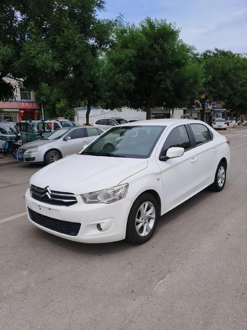 雪铁龙新款爱丽舍/雪铁龙爱丽舍车多少钱