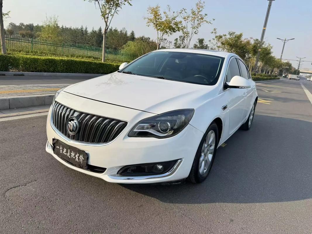 别克君威2014款图片(2014别克君威价格查询)