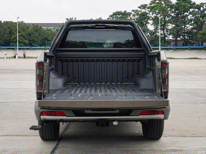 皮卡图片大全,日产锋坦皮卡图片大全