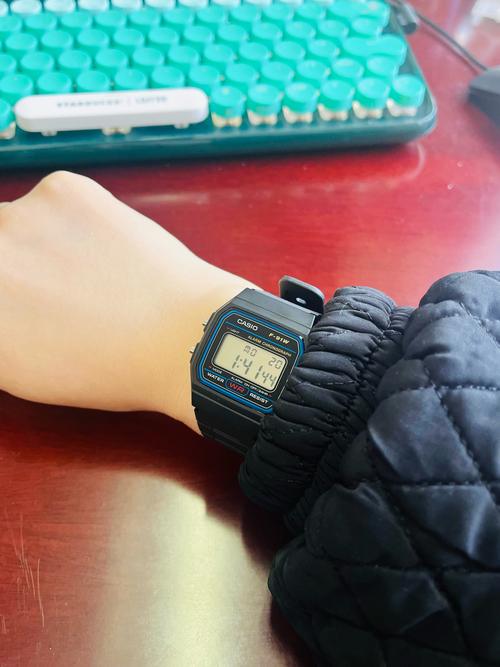 本拉登(本拉登带什么手表)