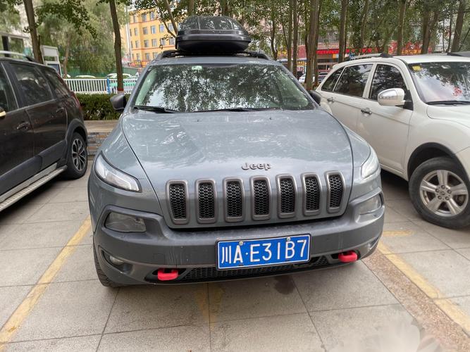 自由光属于高档次还是中档次(自由光属于高档次还是中档次的)