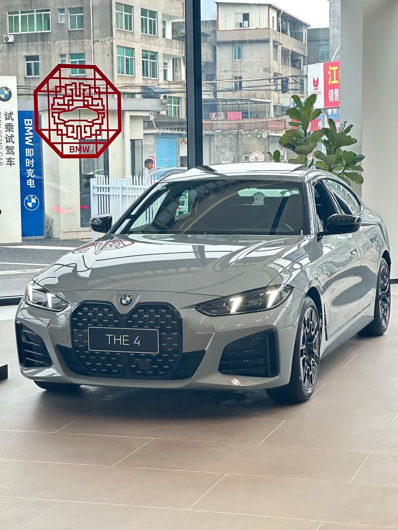 宝马4系适合什么人开,什么人买宝马4系