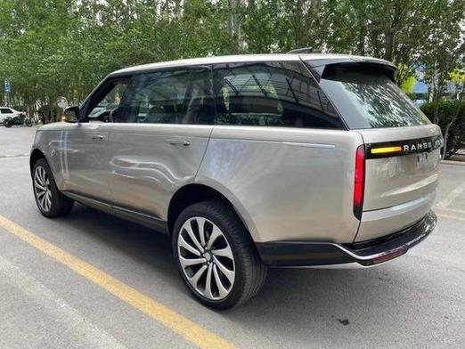 国产路虎车价格及图片 国产路虎揽胜运动报价及图片