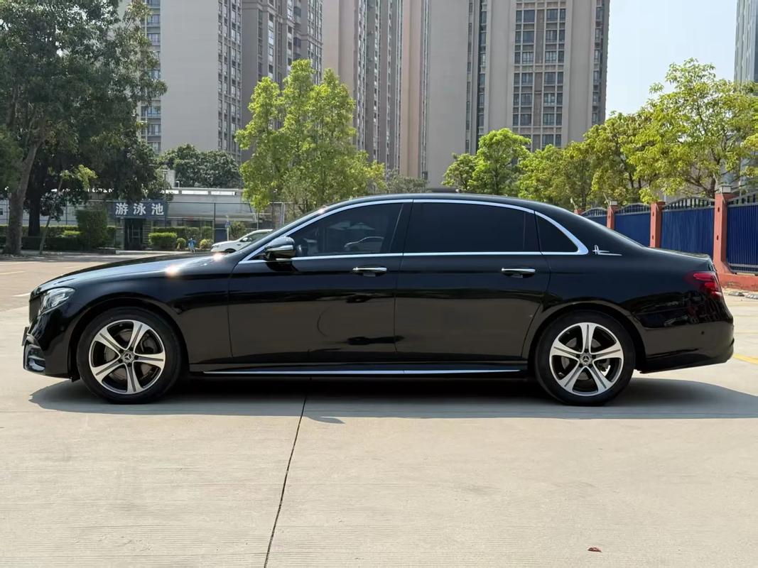 奔驰e260多少钱一辆落地,奔驰e2602020款,裸车价多少少？