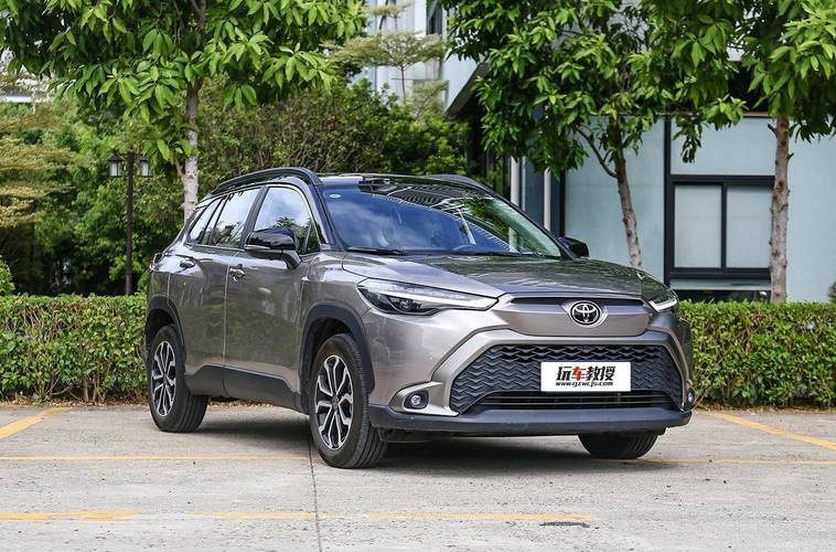 丰田进口suv车型大全(25万丰田车推荐)