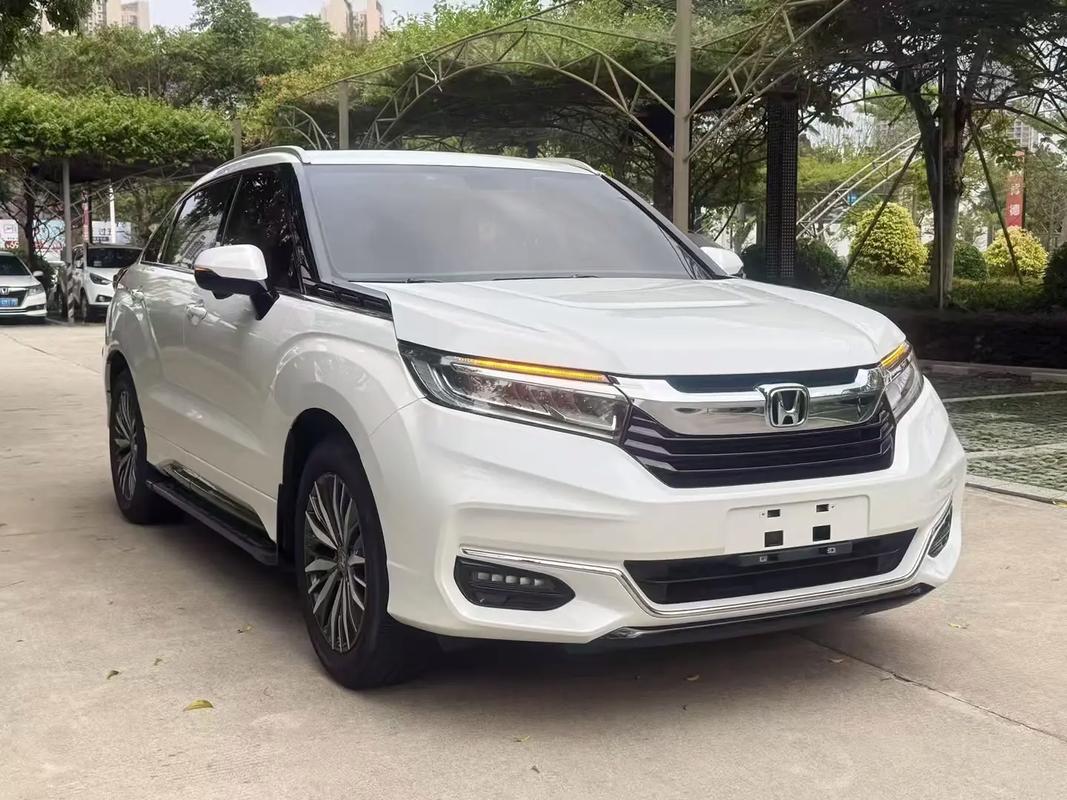 本田冠道suv图片／本田冠道2021款车型图片240