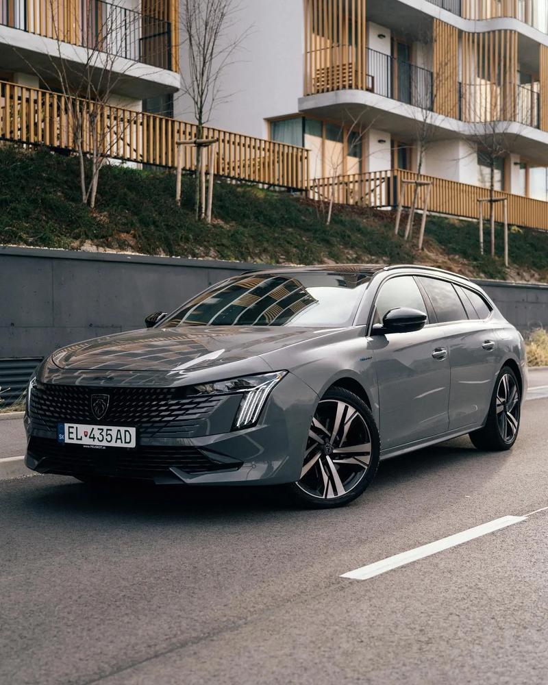 标致508猎装版/标致508高配版