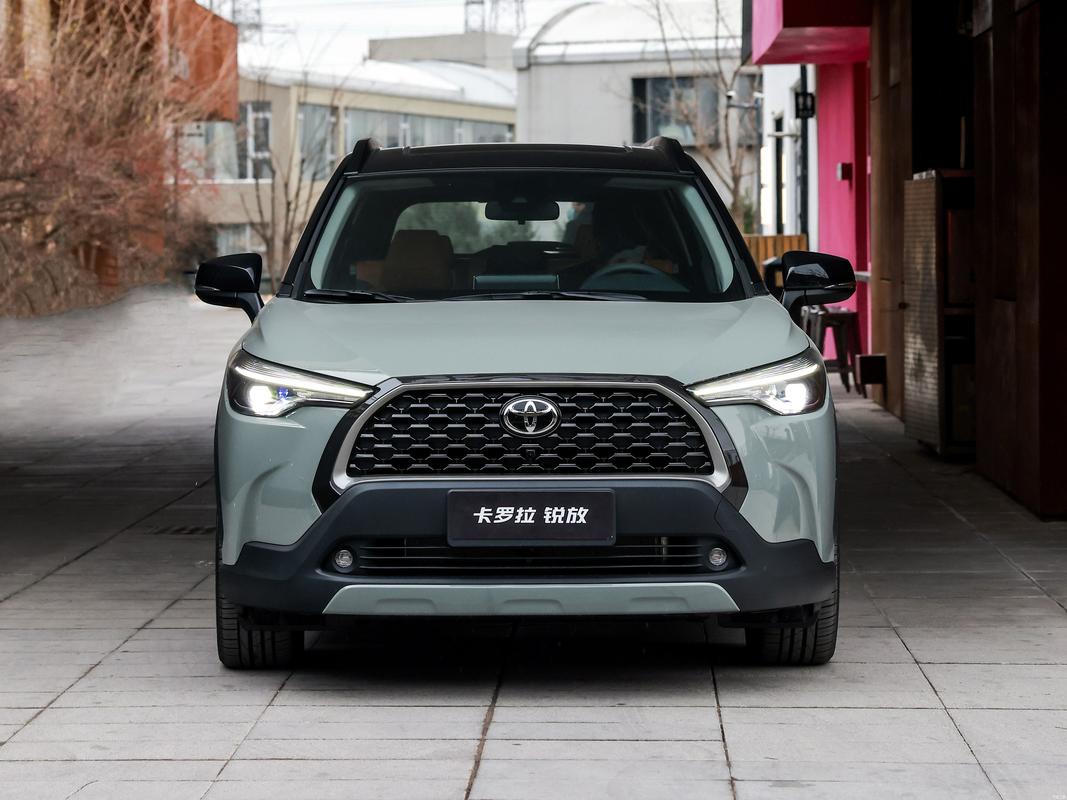 丰田卡罗拉suv车型大全图片(丰田卡罗拉suv最新价格2021款参数)