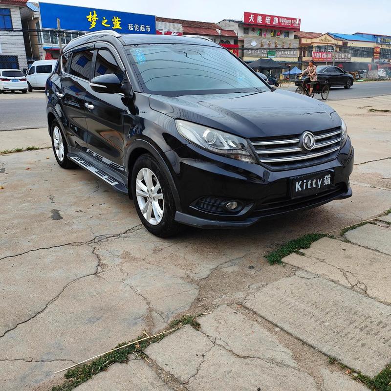 东风580七座配置 东风580suv7座2020